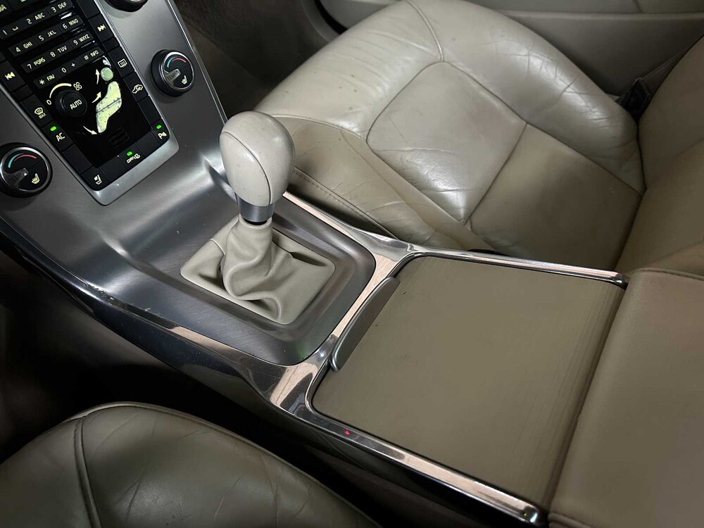 Volvo V70 1.6 T4 Lim. Edition 179HP 20011, 42-RRK-6