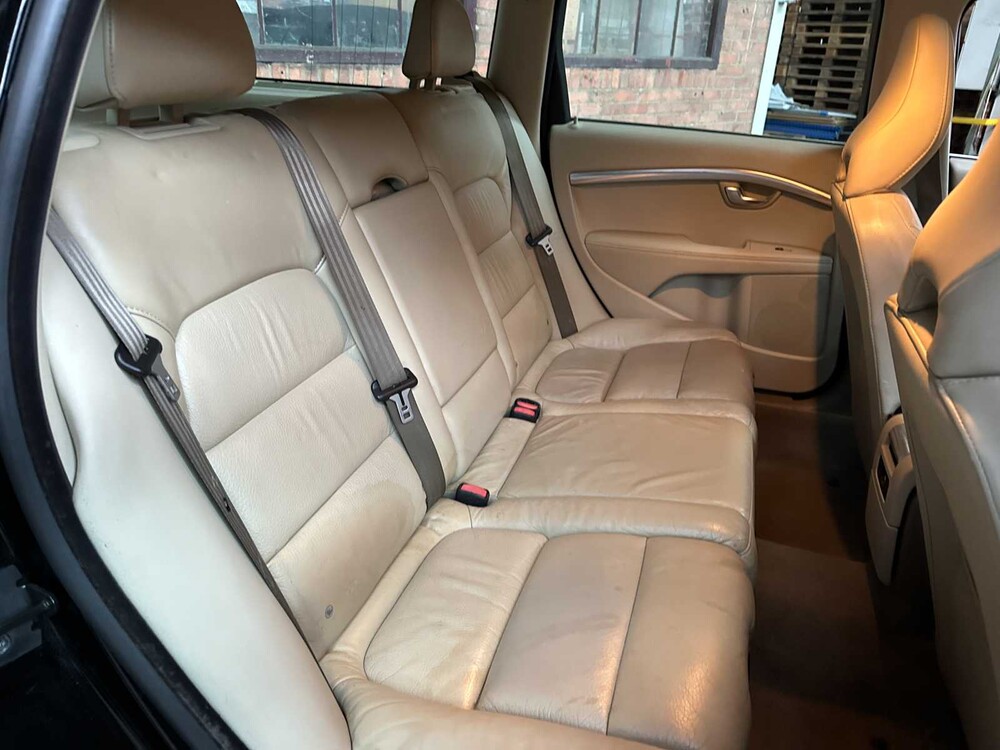 Volvo V70 1.6 T4 Lim. Edition 179HP 20011, 42-RRK-6