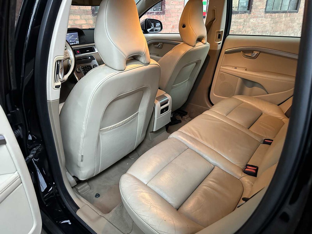 Volvo V70 1.6 T4 Lim. Edition 179HP 20011, 42-RRK-6