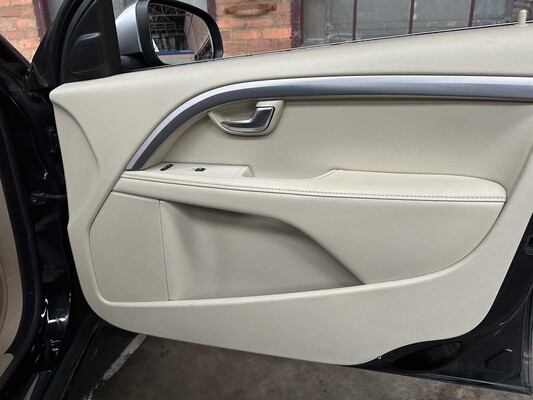 Volvo V70 1.6 T4 Lim. Edition 179HP 20011, 42-RRK-6