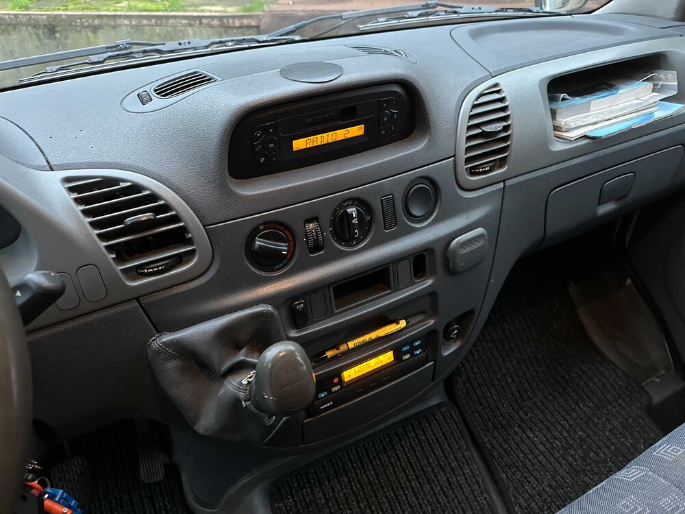 Mercedes-Benz Sprinter 313 CDI 2.2 402 HD 130HP 2003, 5-VFT-88