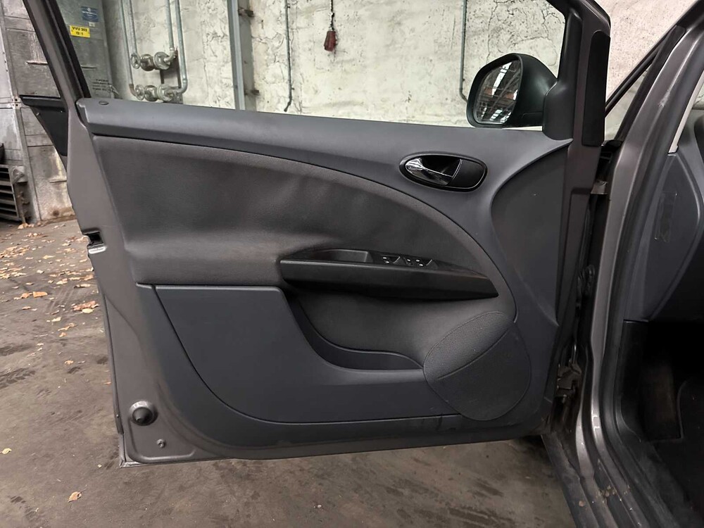 SEAT Altea XL 1.6 Stylance 102HP 2007, 26-XK-ZG