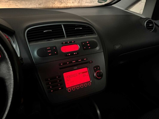 SEAT Altea XL 1.6 Stylance 102PK 2007, 26-XK-ZG