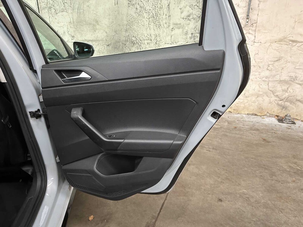 Volkswagen Polo 1.0 TSI Highline 95HP 2018, RZ-845-R