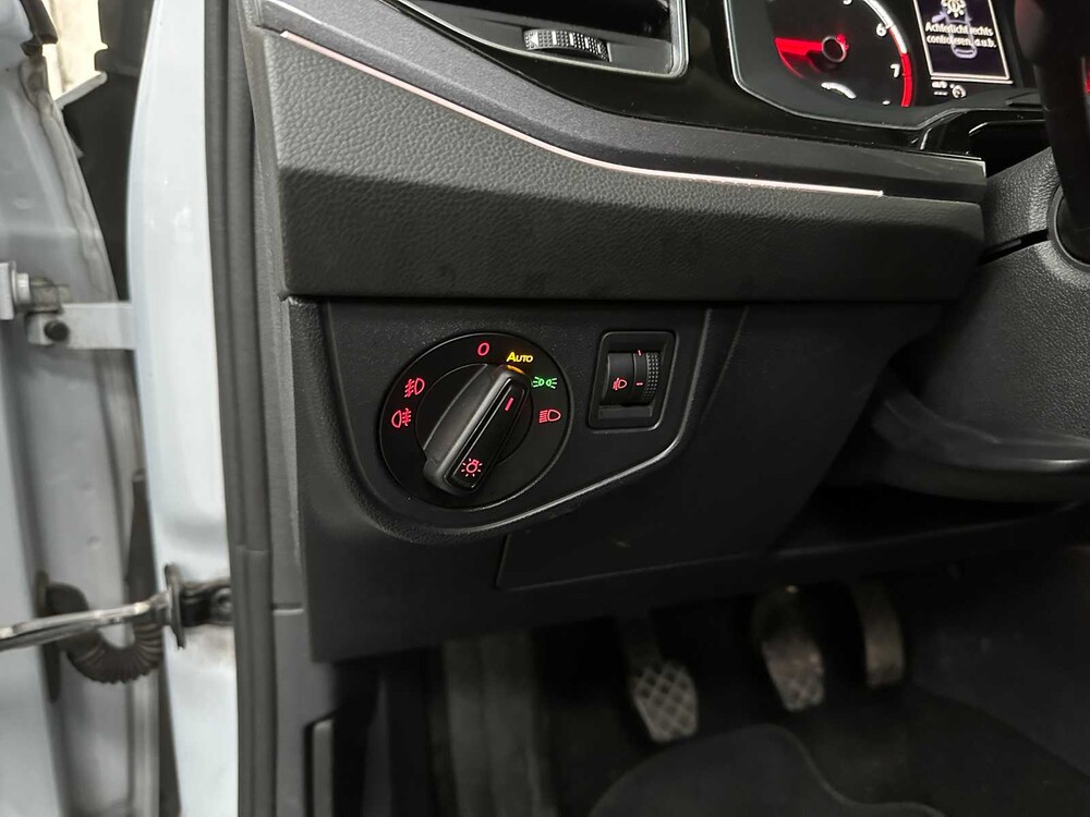 Volkswagen Polo 1.0 TSI Highline 95HP 2018, RZ-845-R