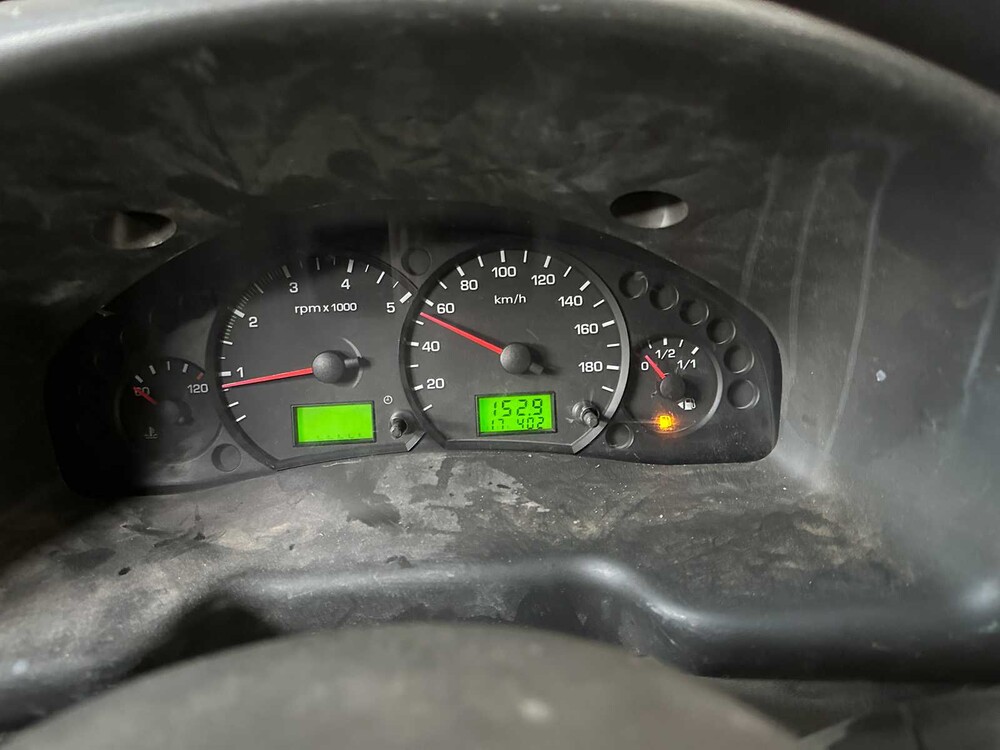 Ford Transit 260S 2.0TDdi 86PK 2003, 33-BK-DB