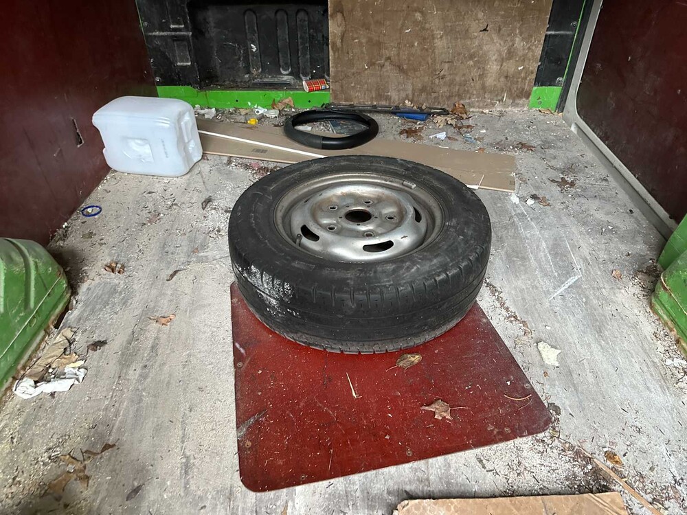 Ford Transit 260S 2.0TDdi 86PS 2003, 33-BK-DB