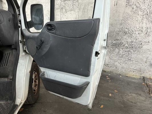 Ford Transit 260S 2.0TDdi 86PK 2003, 33-BK-DB