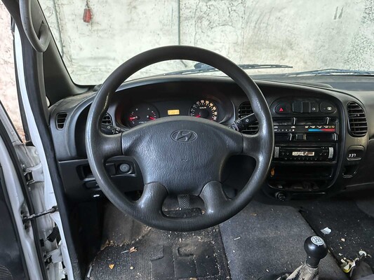 Hyundai H 200 2.5 TCI long 99HP 2006, 72-VBB-3