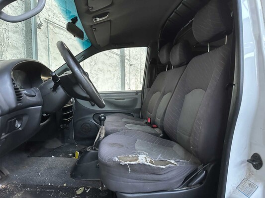 Hyundai H 200 2.5 TCI long 99HP 2006, 72-VBB-3