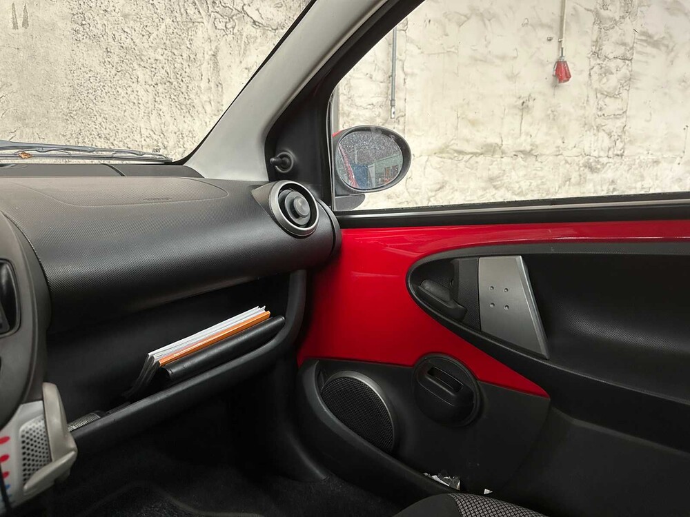 Toyota Aygo 1.0 VVT-i Access 28HP 2013, KT-612-X