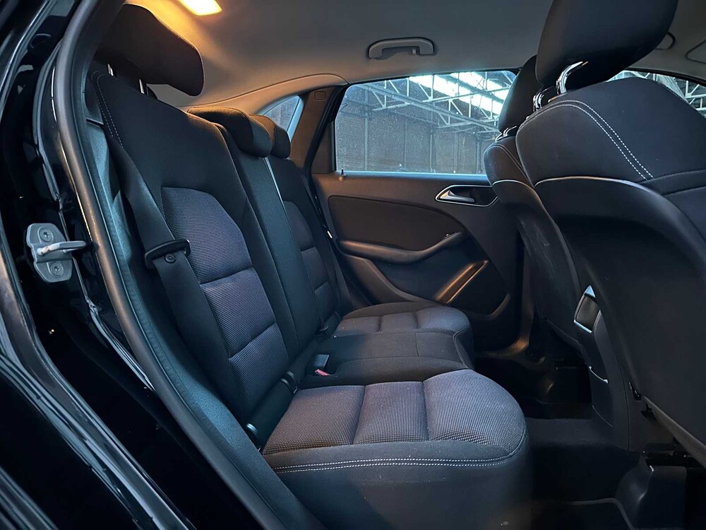 Mercedes-Benz B180 Ambition B-Class 122hp 2012, 97-XKZ-4