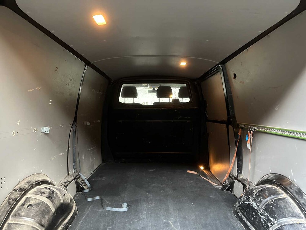 Volkswagen Transporter 2.0 TDI L2H1 204HP DSG -Automatic- 2018, VLF-25-X