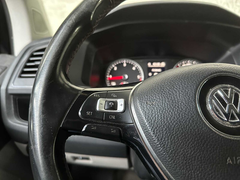 Volkswagen Transporter 2.0 TDI L2H1 204HP DSG -Automatic- 2018, VLF-25-X