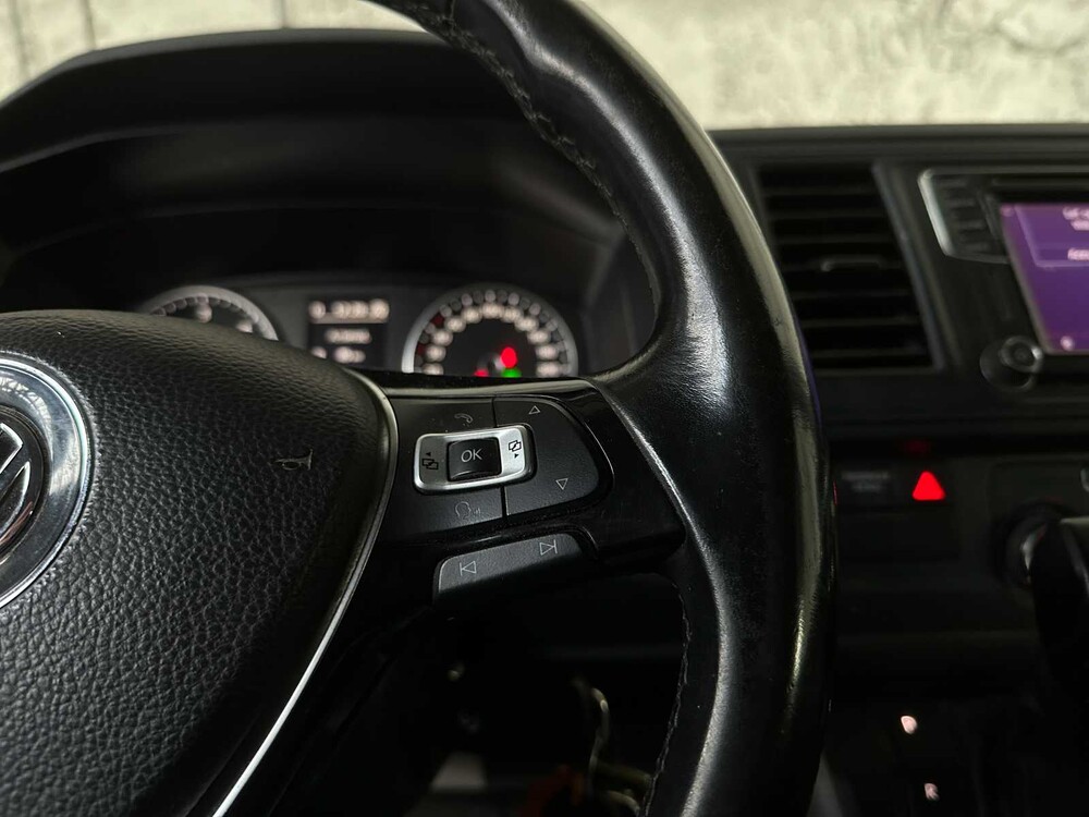 Volkswagen Transporter 2.0 TDI L2H1 204HP DSG -Automatic- 2018, VLF-25-X