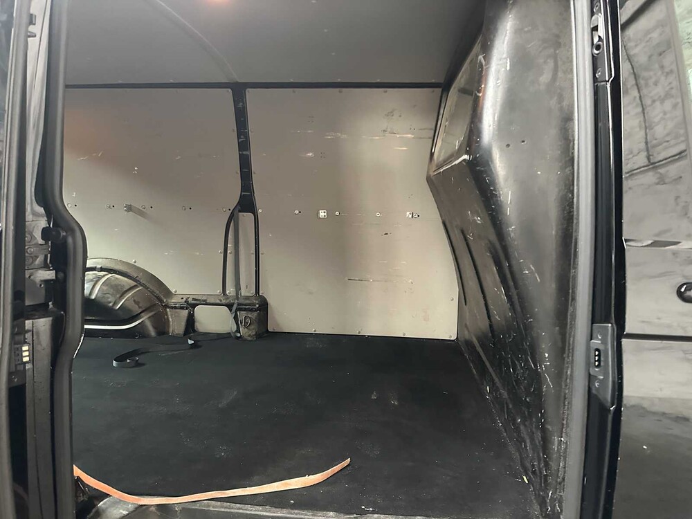 Volkswagen Transporter 2.0 TDI L2H1 204HP DSG -Automatic- 2018, VLF-25-X