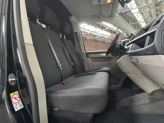 Volkswagen Transporter 2.0 TDI L2H1 204PK 2018, VLF-25-X
