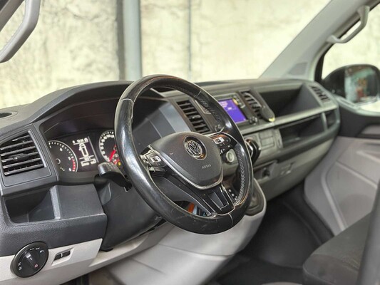 Volkswagen Transporter 2.0 TDI L2H1 204PK 2018, VLF-25-X