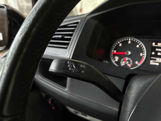 Volkswagen Transporter 2.0 TDI L2H1 204HP DSG -Automatic- 2018, VLF-25-X