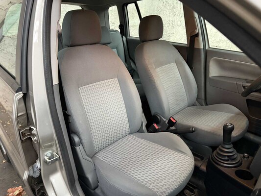 Ford Fusion 1.4 16V Trend 79PS 2003, 59-LT-JG