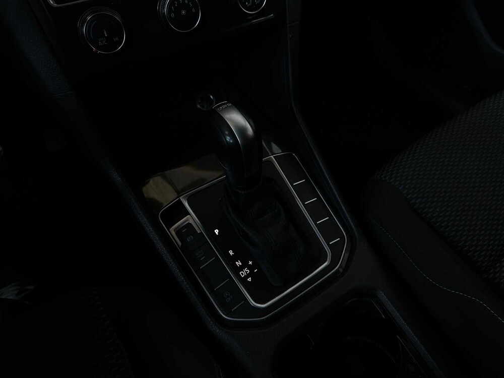 Volkswagen Golf Sportsvan 1.0 TSI Highline 110 PS 2018, N-155-RT