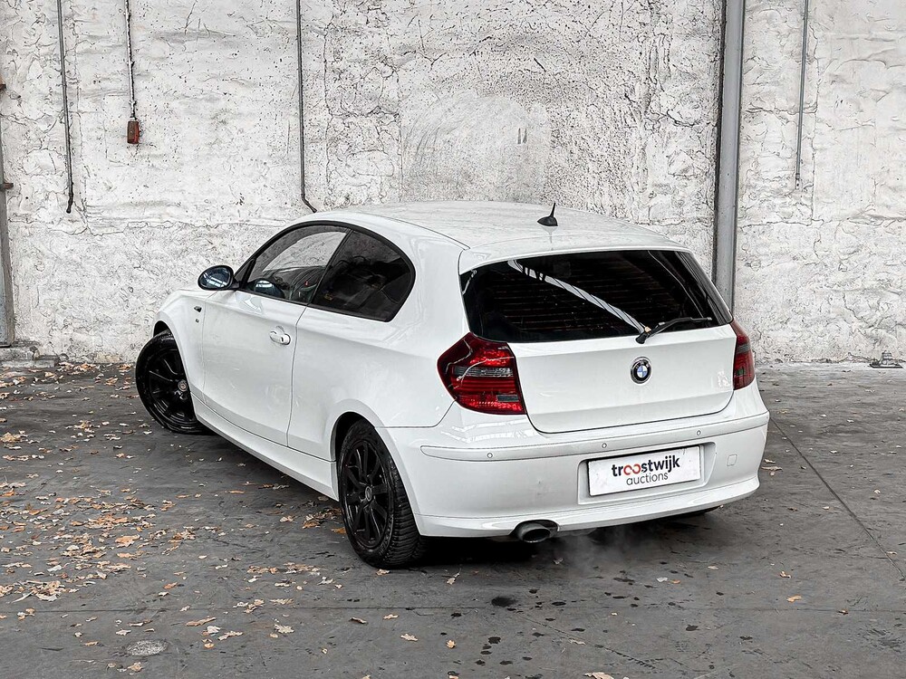 BMW 118i 1-Reihe 143 PS 2008, L-668-XD