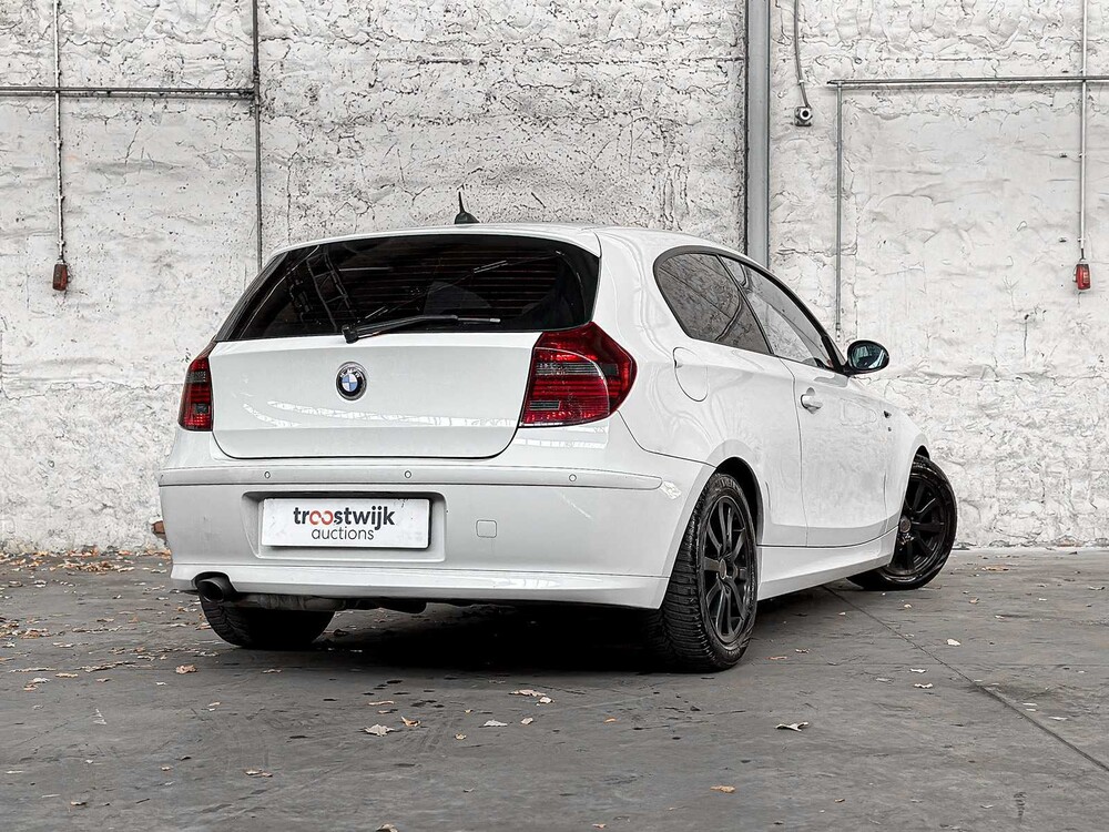 BMW 118i 1-Reihe 143 PS 2008, L-668-XD