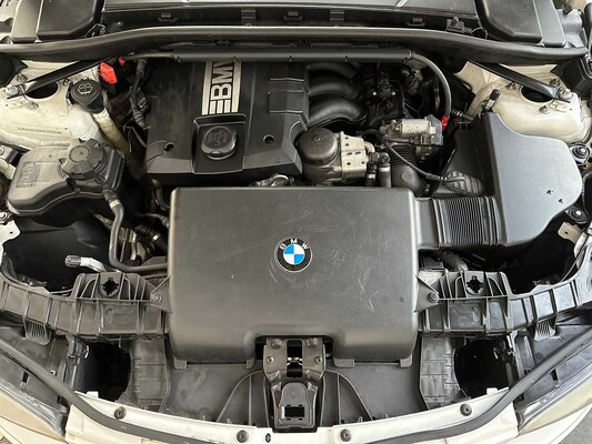 BMW 118i 1-Reihe 143 PS 2008, L-668-XD
