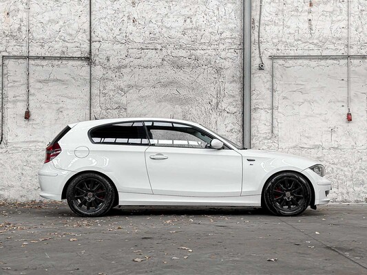 BMW 118i 1-Reihe 143 PS 2008, L-668-XD