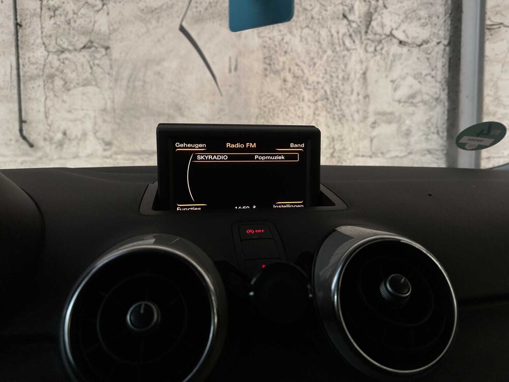 Audi A1 1.4 TFSI Amb. PL. B. 122HP 2011, 56-PDD-6