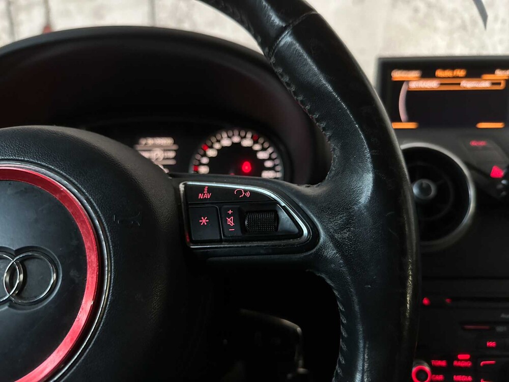 Audi A1 1.4 TFSI Amb. PL. B. 122HP 2011, 56-PDD-6