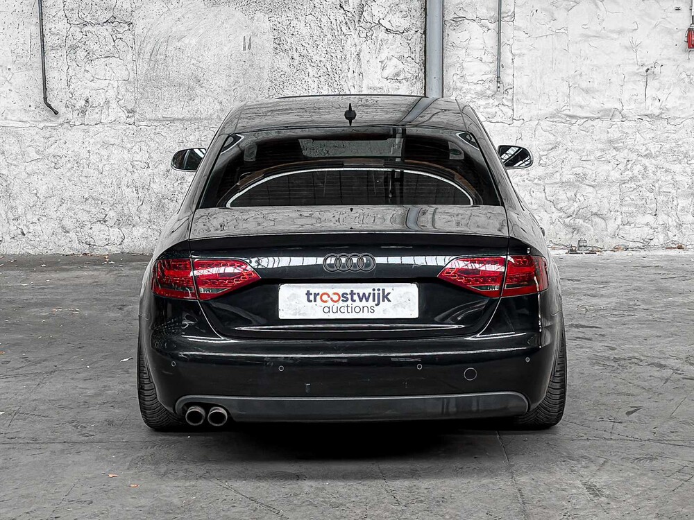 Audi A4 Limousine 2.0 TFSI quattro Pro Line S 211 PS 2010 (Org-NL), 77-LXF-2