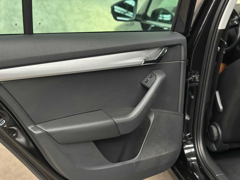 Skoda Octavia Combi 1.2 TSI Grt Eleg Bns 110 PS 2014