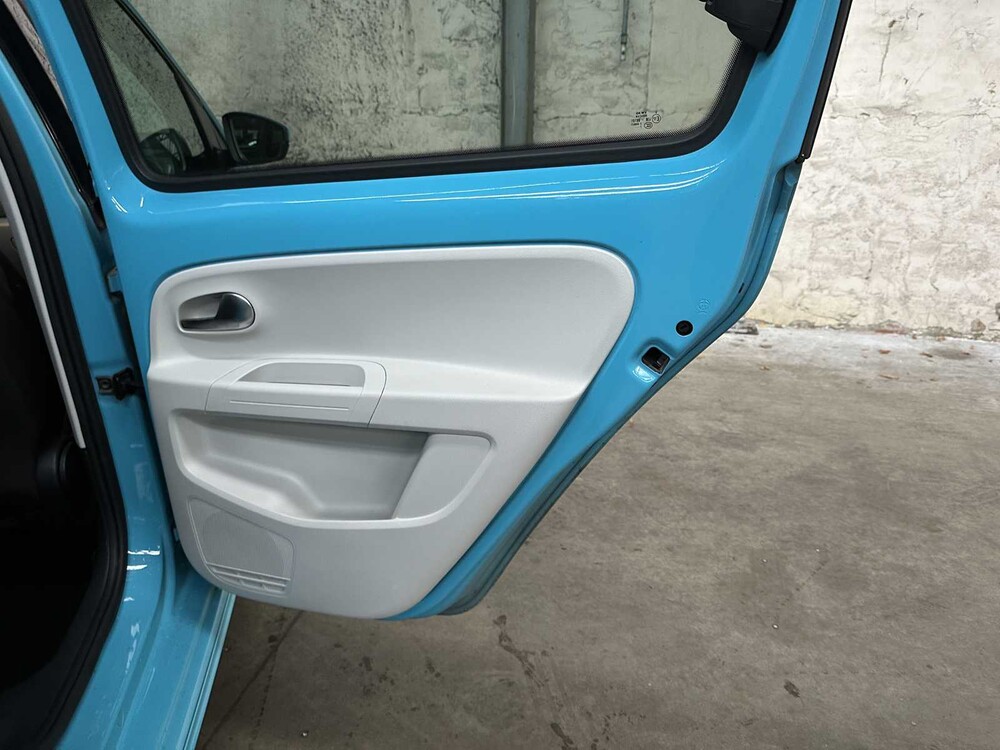 Volkswagen e-up! 60Kw 82HP 2018, K-672-HP