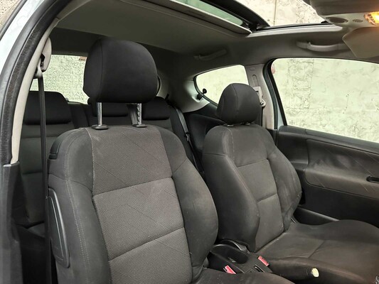 Peugeot 207 1.4 VTi XS Pack 95Hp 2007, 43-SRF-3