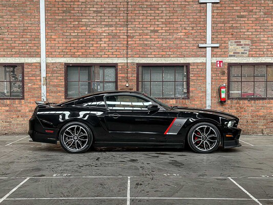 Ford Mustang GT 5,0 V8 416 PS 2013 -Schaltfach-