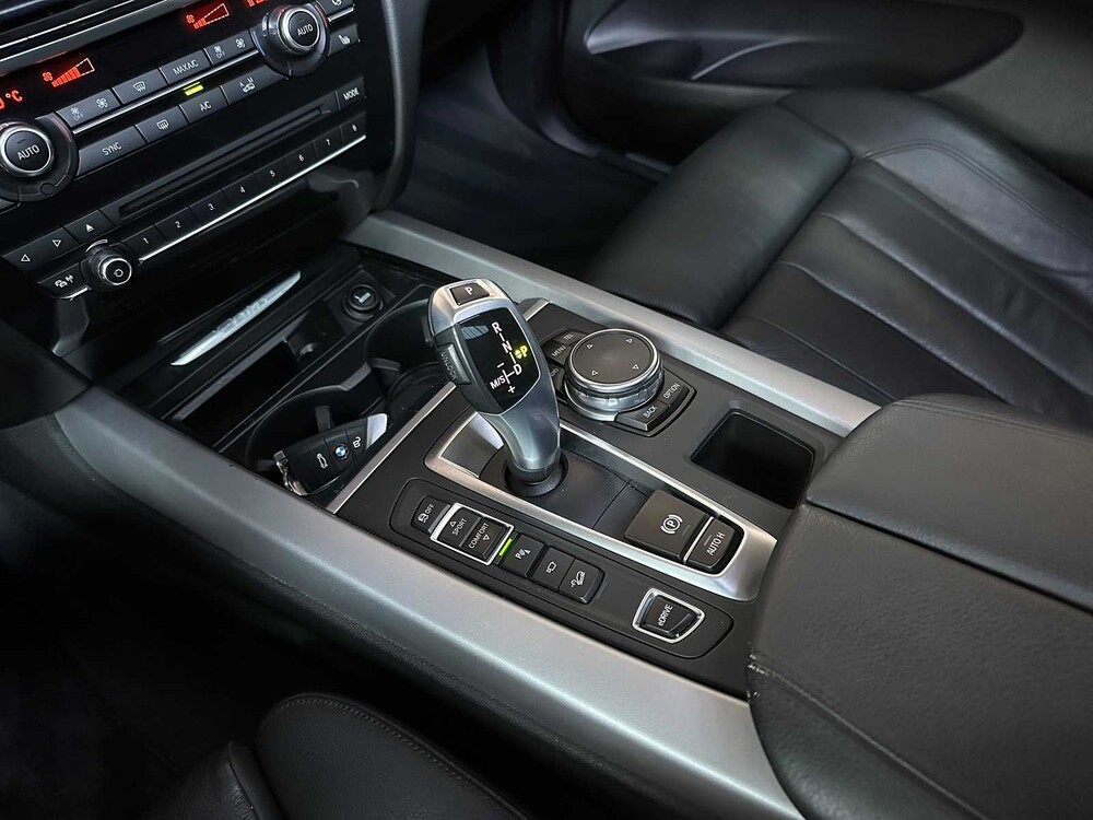 BMW X5 xDrive40e High Executive 313 PS 2015 Plug-In Hybrid (Original-NL), HG-436-T