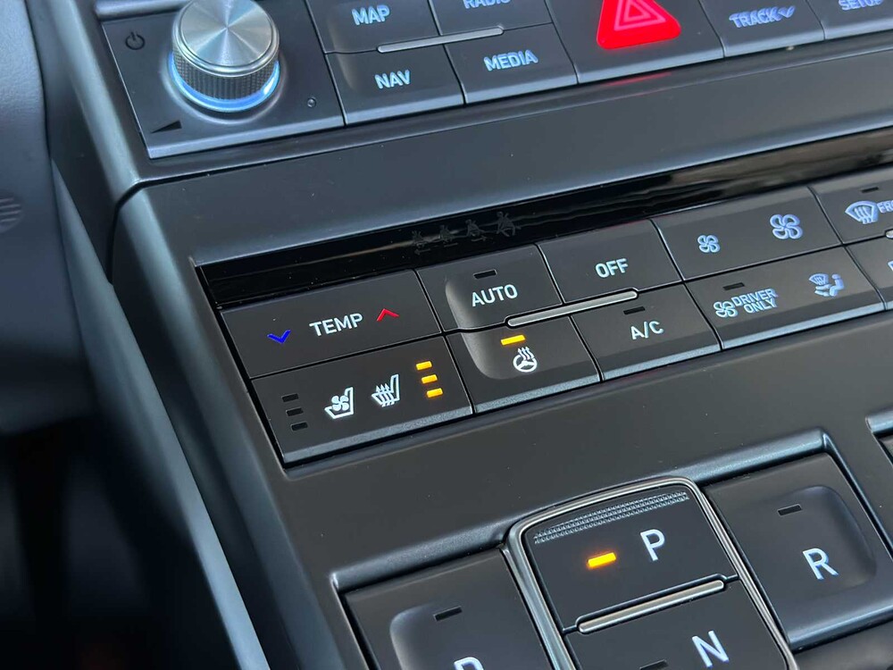 Hyundai NEXO FCEV Plus Pack 163pk 2020 (Origineel-NL), J-193-NB