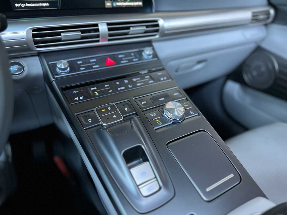 Hyundai NEXO FCEV Plus Pack 163pk 2020 (Origineel-NL), J-193-NB