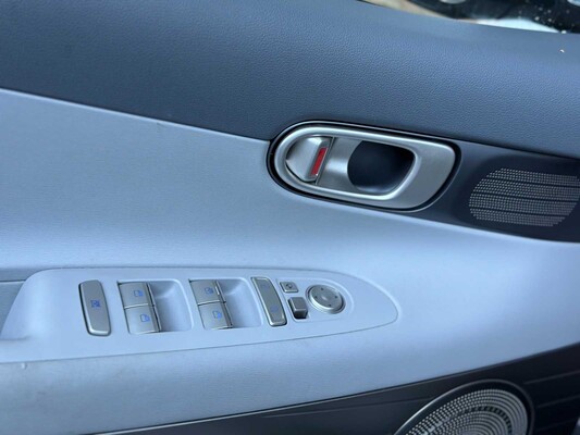 Hyundai NEXO FCEV Plus Pack 163pk 2020 (Origineel-NL), J-193-NB