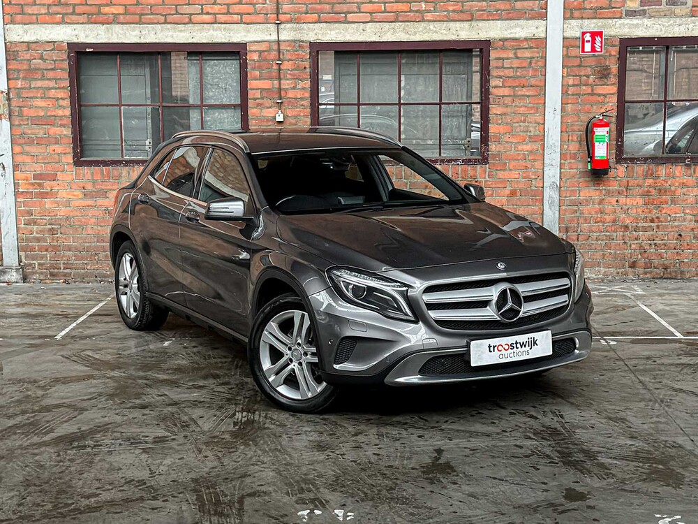 Mercedes-Benz GLA200 CDI Ambition 136pk 2015 GLA-klasse, N-761-BJ