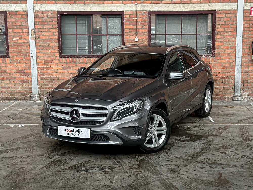 Mercedes-Benz GLA200 CDI Ambition 136pk 2015 GLA-klasse, N-761-BJ