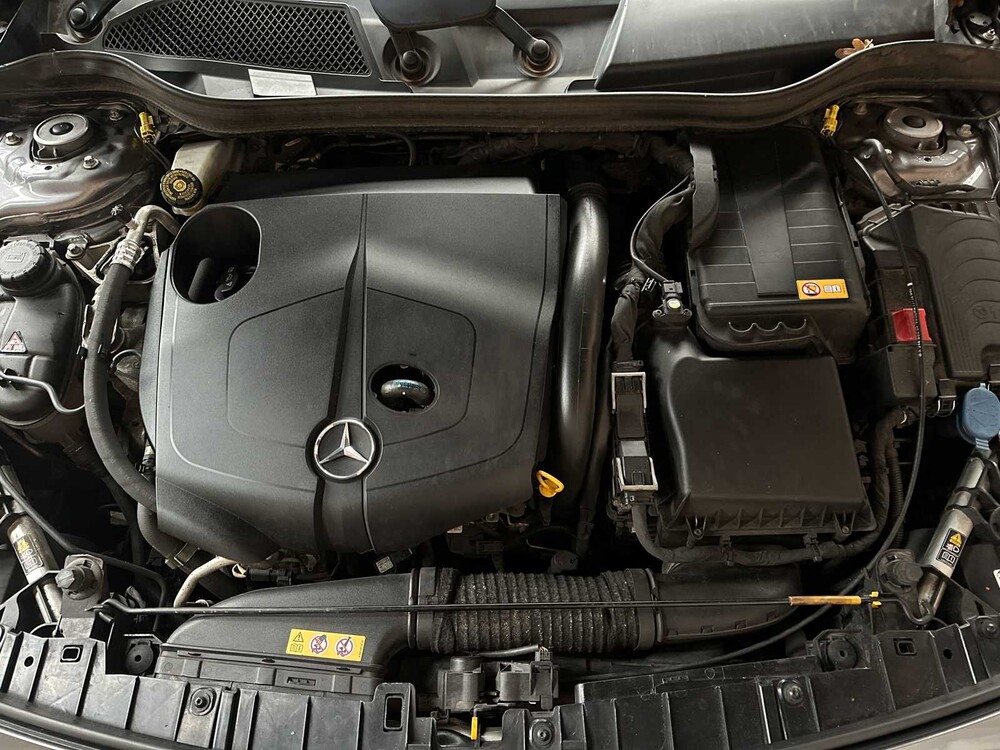 Mercedes-Benz GLA200 CDI Ambition 136hp 2015 GLA-class, N-761-BJ