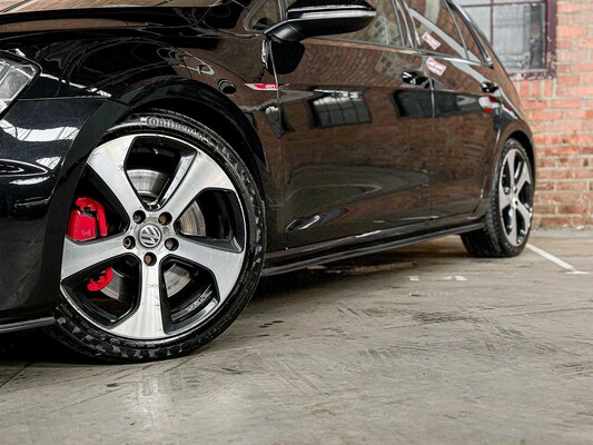 Volkswagen Golf GTI Performance VII 2.0 TSI Golf 7 230pk 2014, TV-769-S