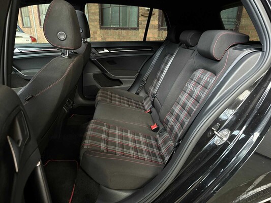 Volkswagen Golf GTI Performance VII 2.0 TSI Golf 7 230 PS 2014, TV-769-S