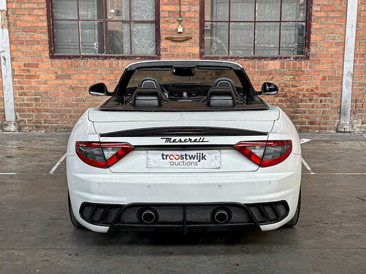 Maserati MC Stradale Gran Cabrio 4.7 V8 -MC Sportline- 460pk 2015 GranTurismo