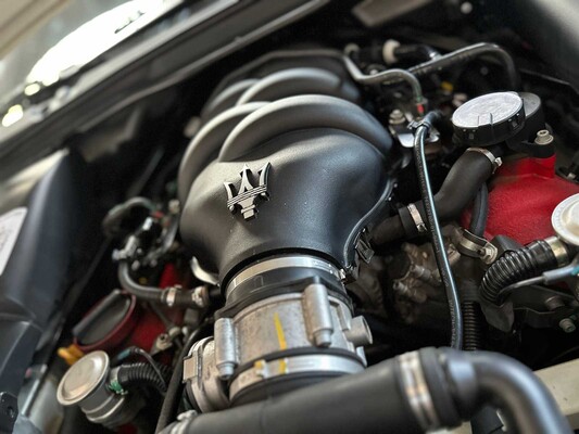 Maserati MC Stradale Gran Cabrio 4.7 V8 -MC Sportline- 460hp 2015 GranTurismo