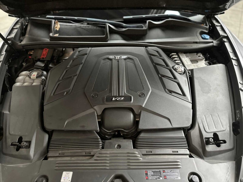 Bentley Bentayga 4.0 V8 First-Edition 550pk 2021