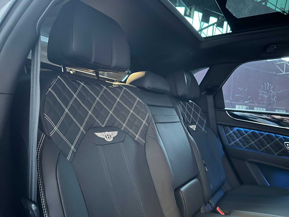 Bentley Bentayga 4,0 V8 Erstausgabe 550 PS 2021