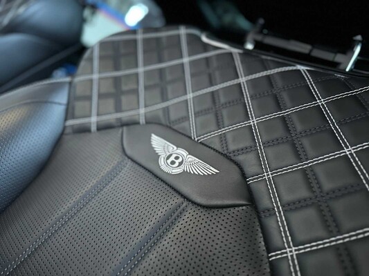 Bentley Bentayga 4.0 V8 First-Edition 550pk 2021